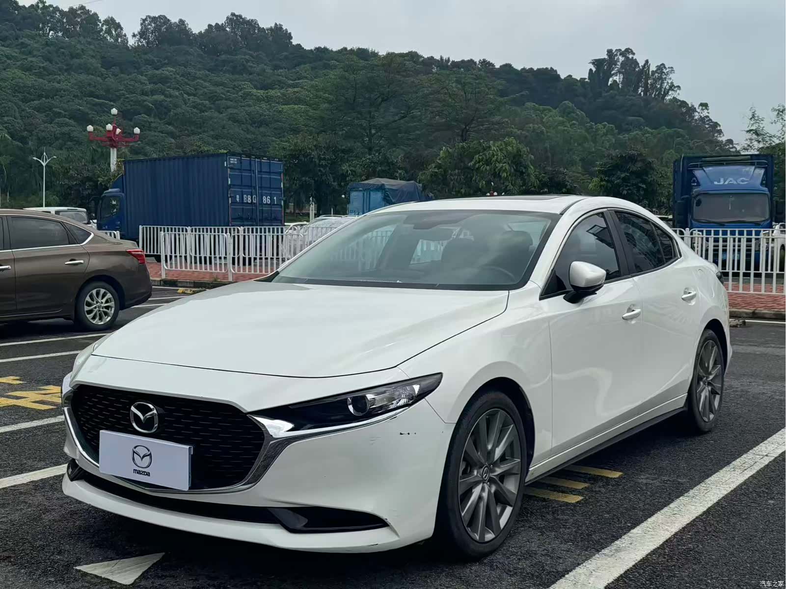 Mazda Mazda3, 2022 1