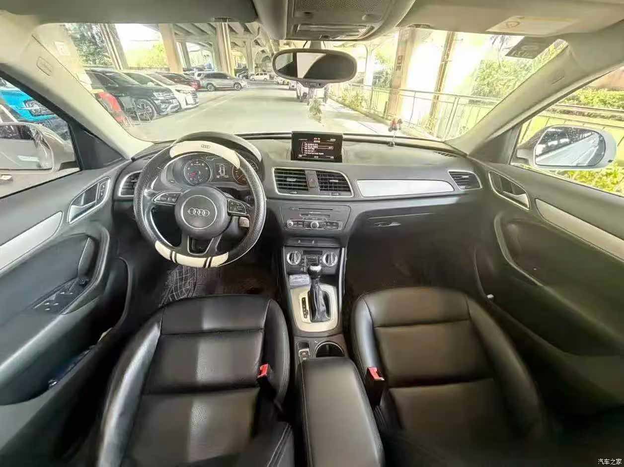 Audi Q3, 2015 9