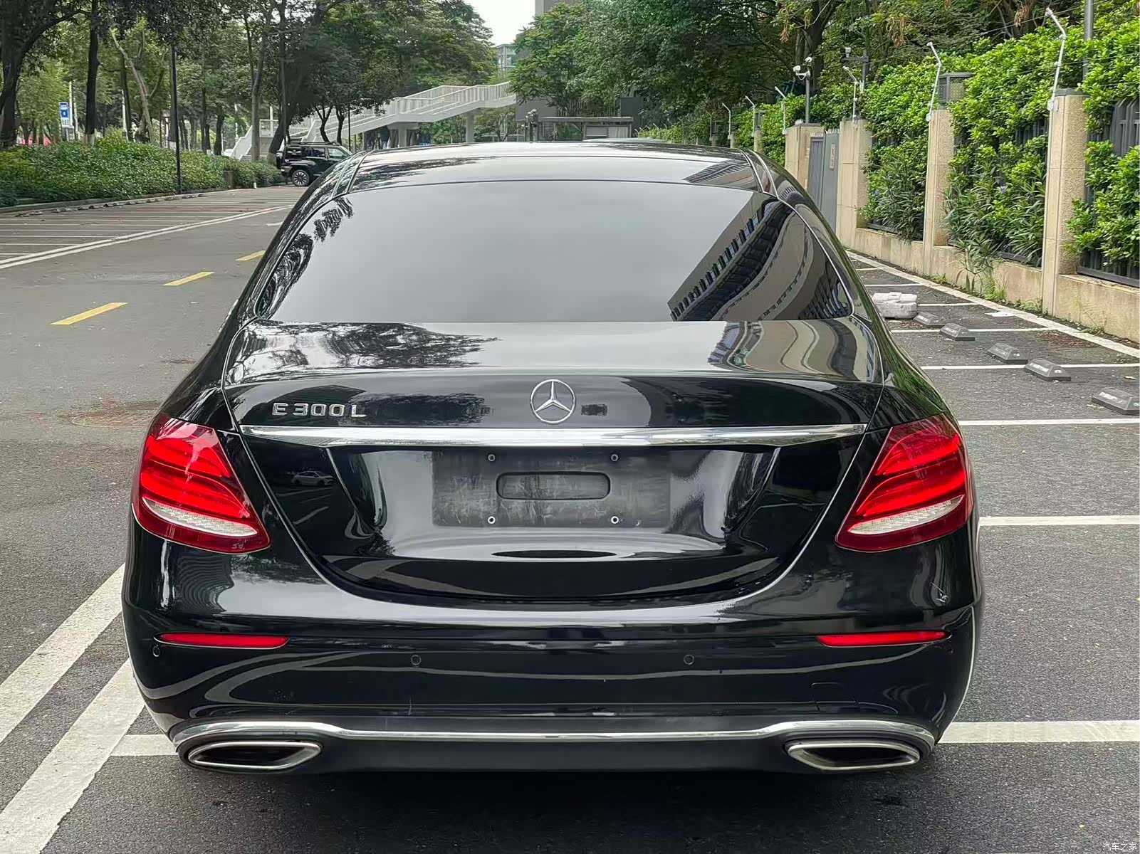 Mercedes-Benz E-Class, 2018 3