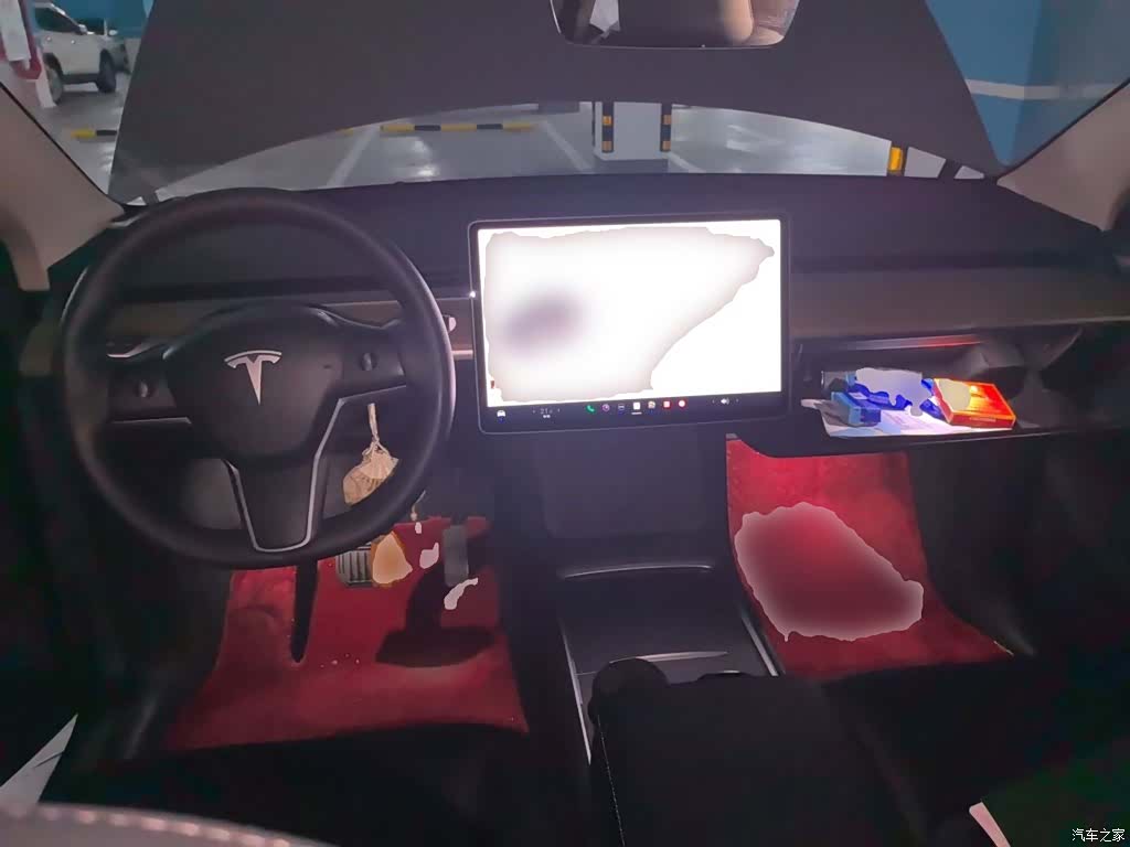 Tesla Model Y, 2022 10
