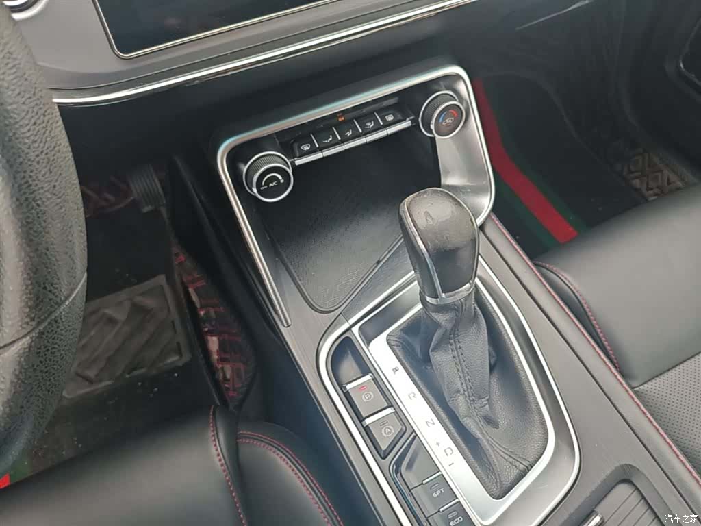 Geely Binray, 2019 14
