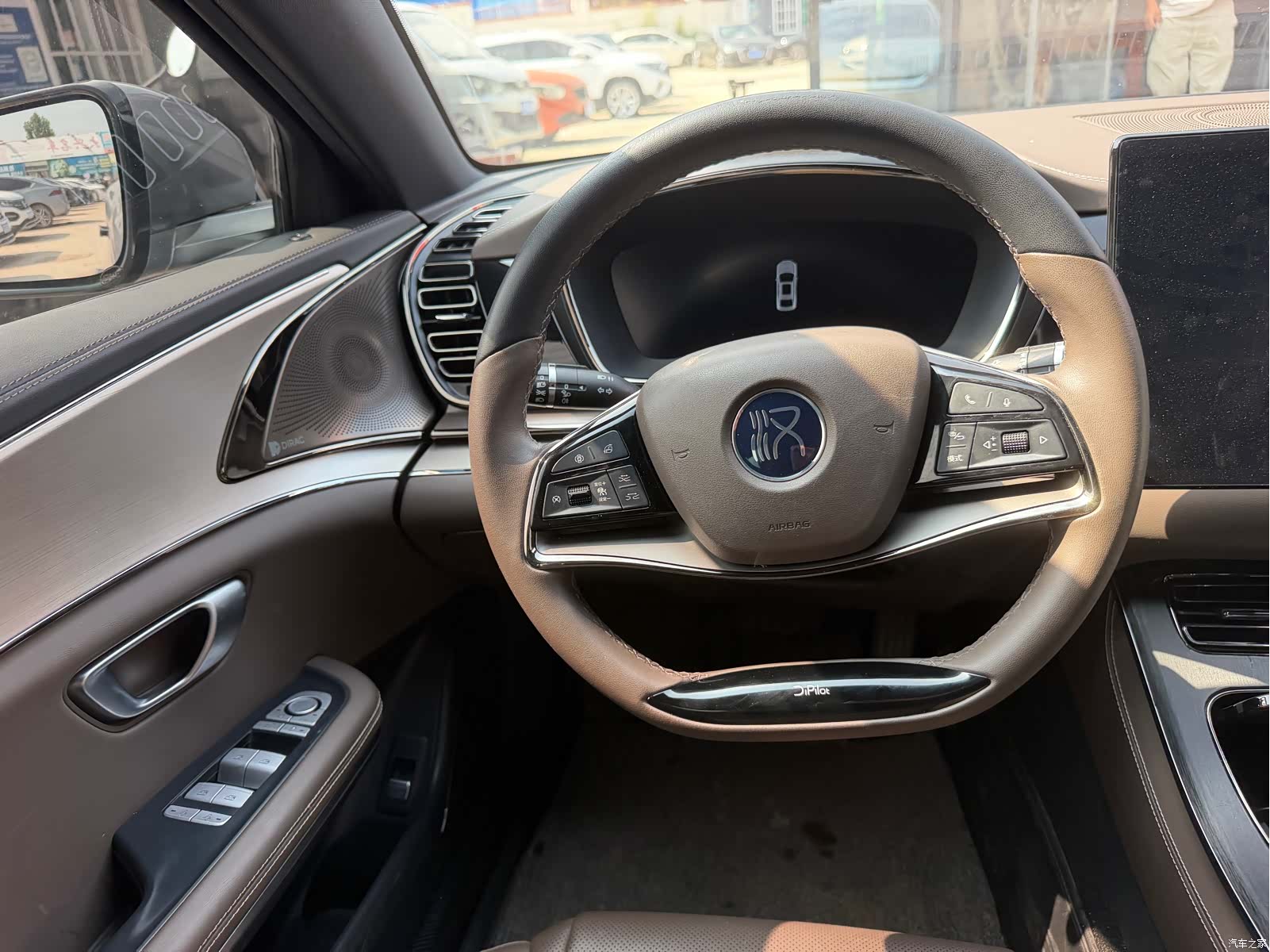BYD Han, 2022 все фото