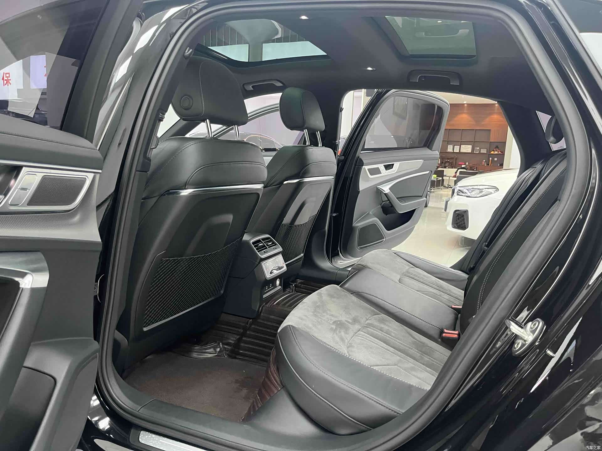 Audi A6L, 2022 6