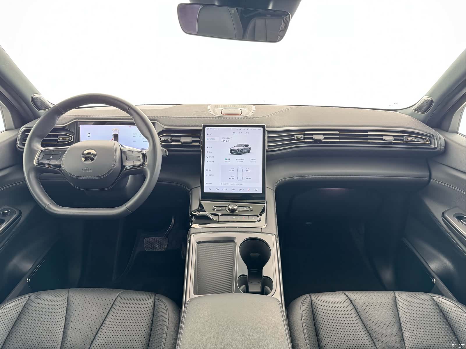 NIO ES8, 2021 8