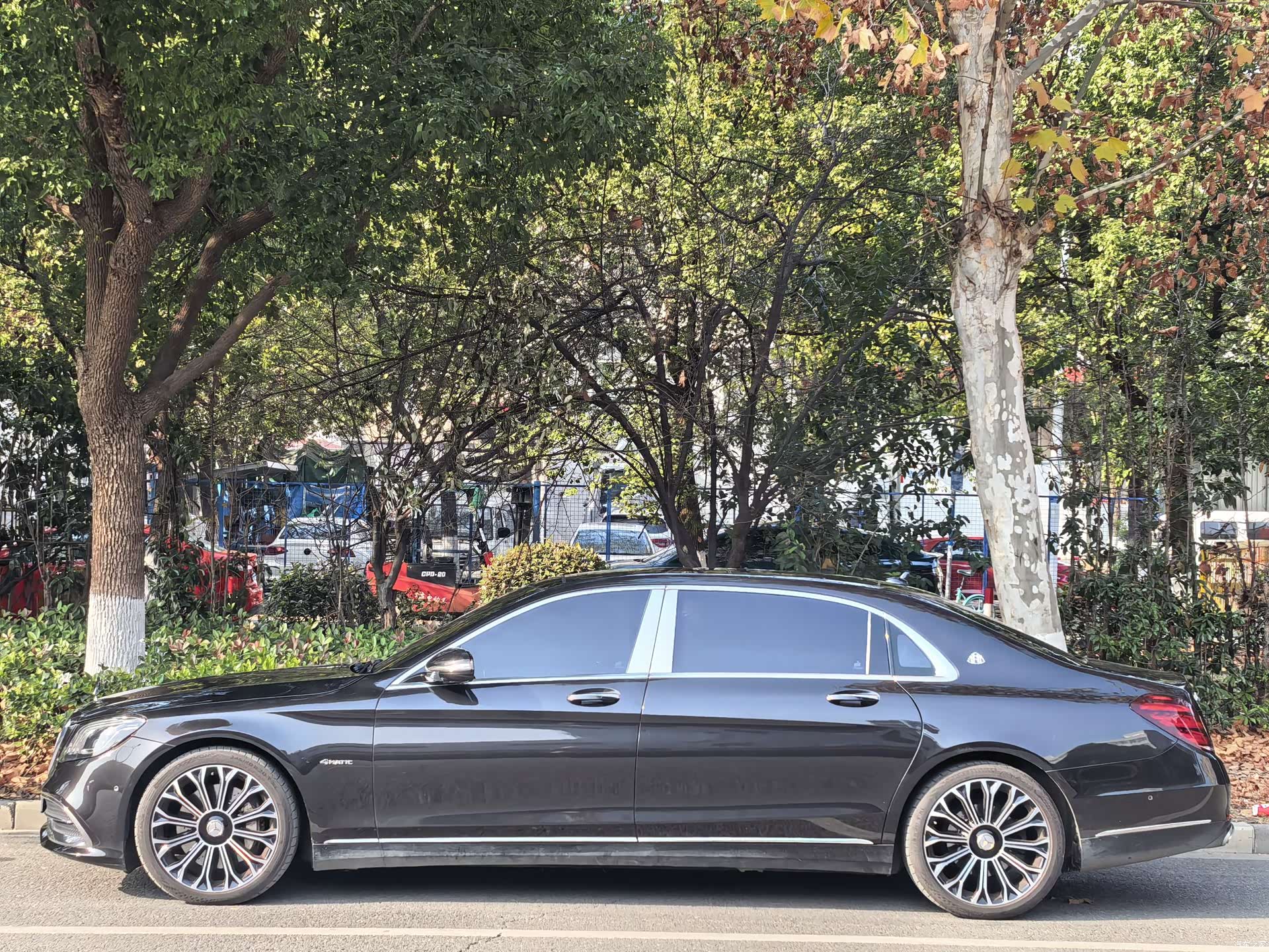 Maybach S-Class, 2020 4