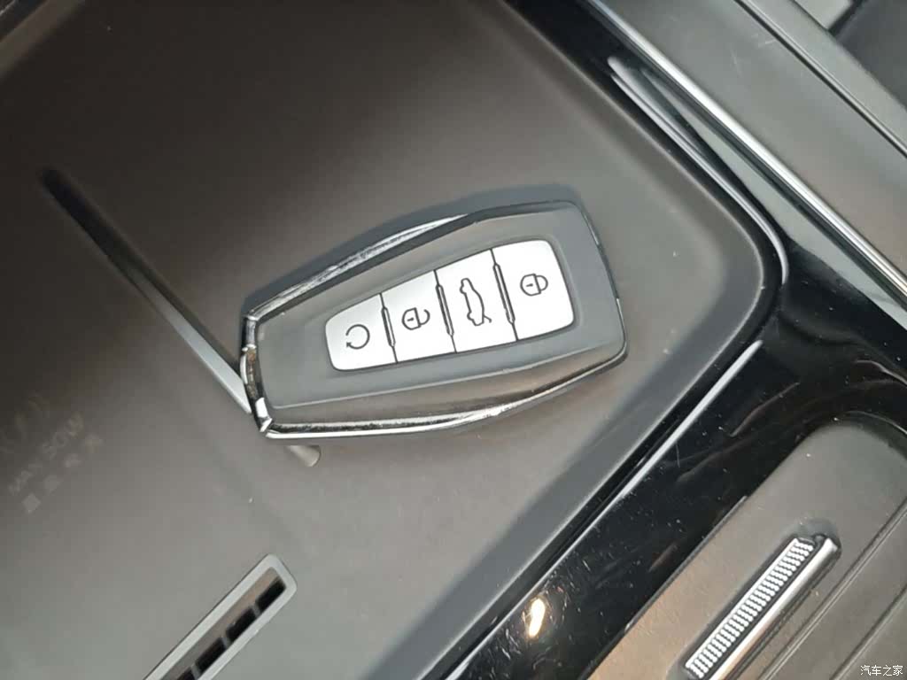 Geely Preface, 2025 9