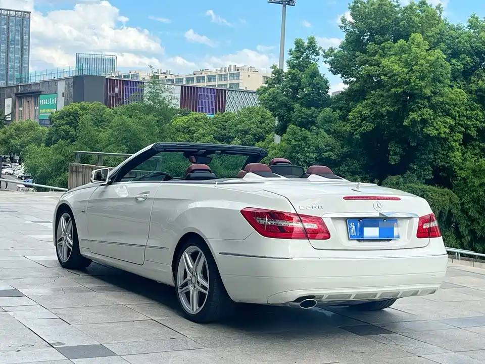Mercedes-Benz E-class Mercedes-Benz E-class