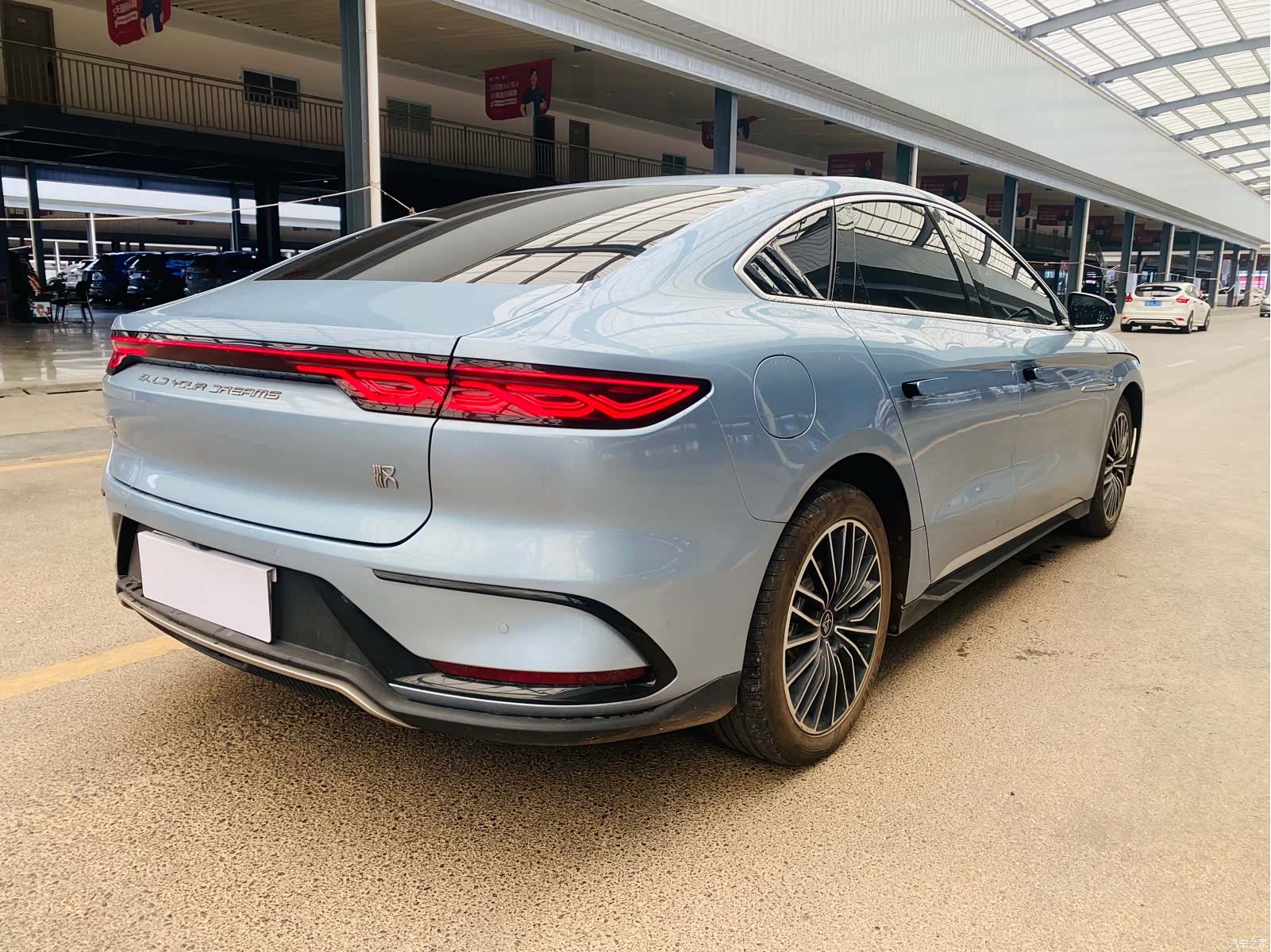 BYD Han, 2023 7