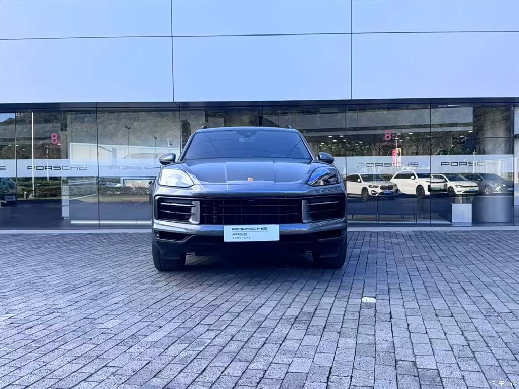 Porsche Cayenne, 2024 2