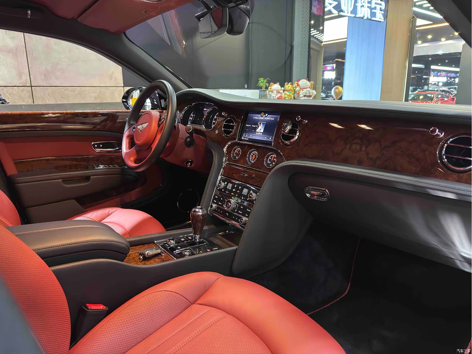 Bentley Mulsanne, 2020 23