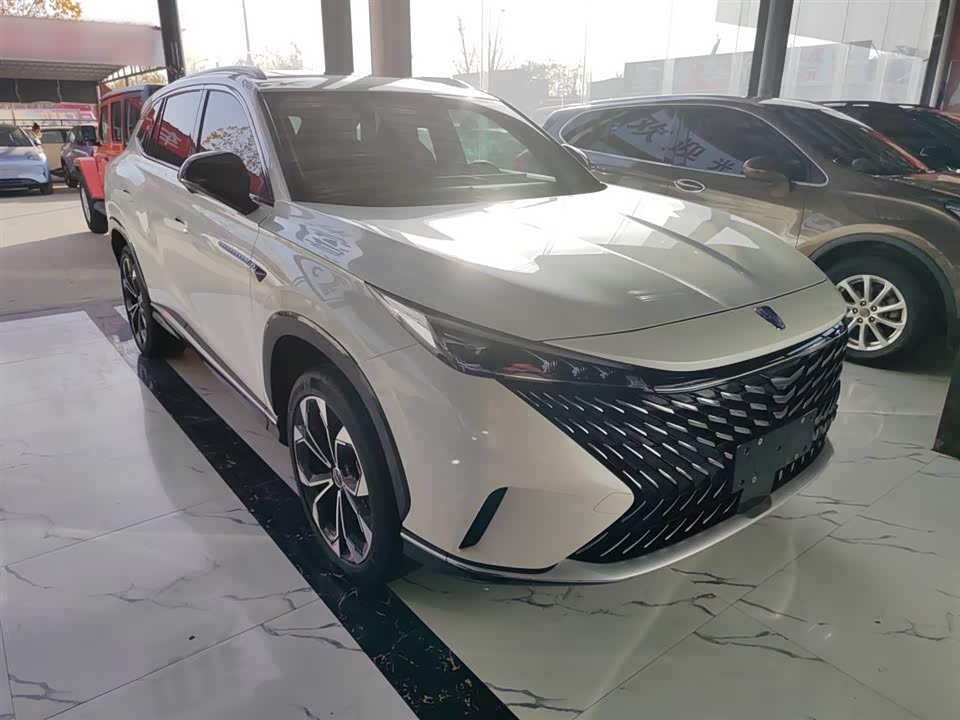 Roewe RX5
