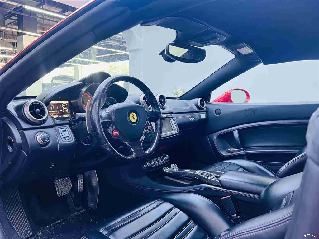 Ferrari California, 2010 6