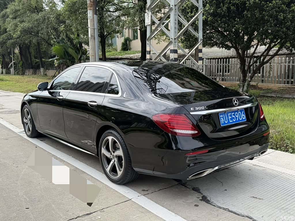Mercedes-Benz E-Class, 2017 9