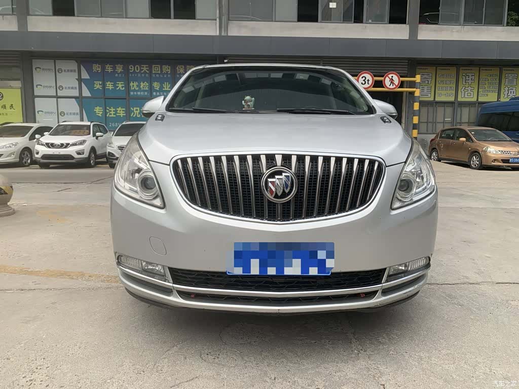 Buick GL8, 2016 2