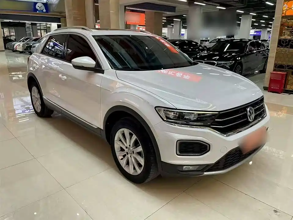 Volkswagen T-ROC exploring Songs