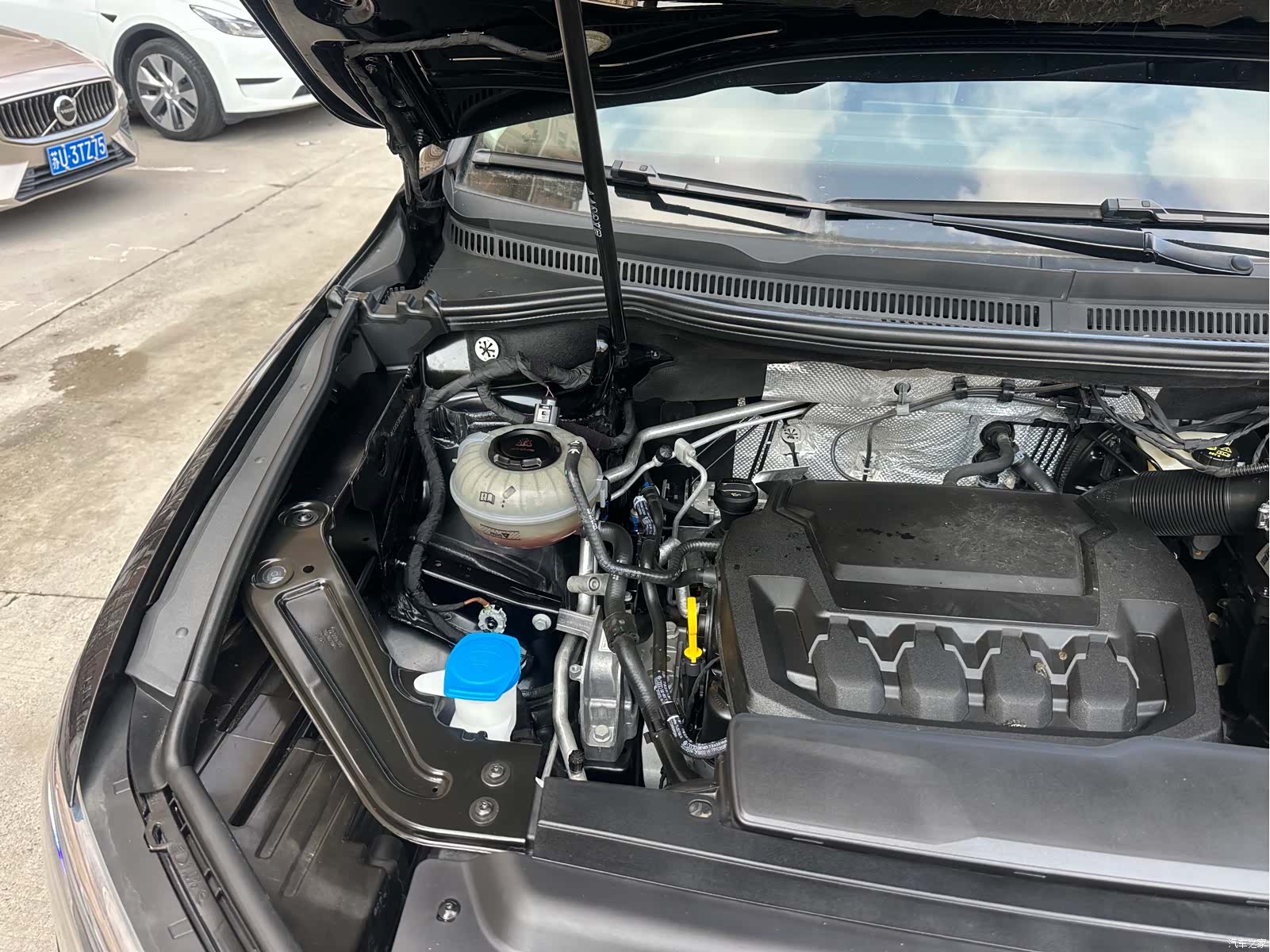 Volkswagen Viloran, 2023 28