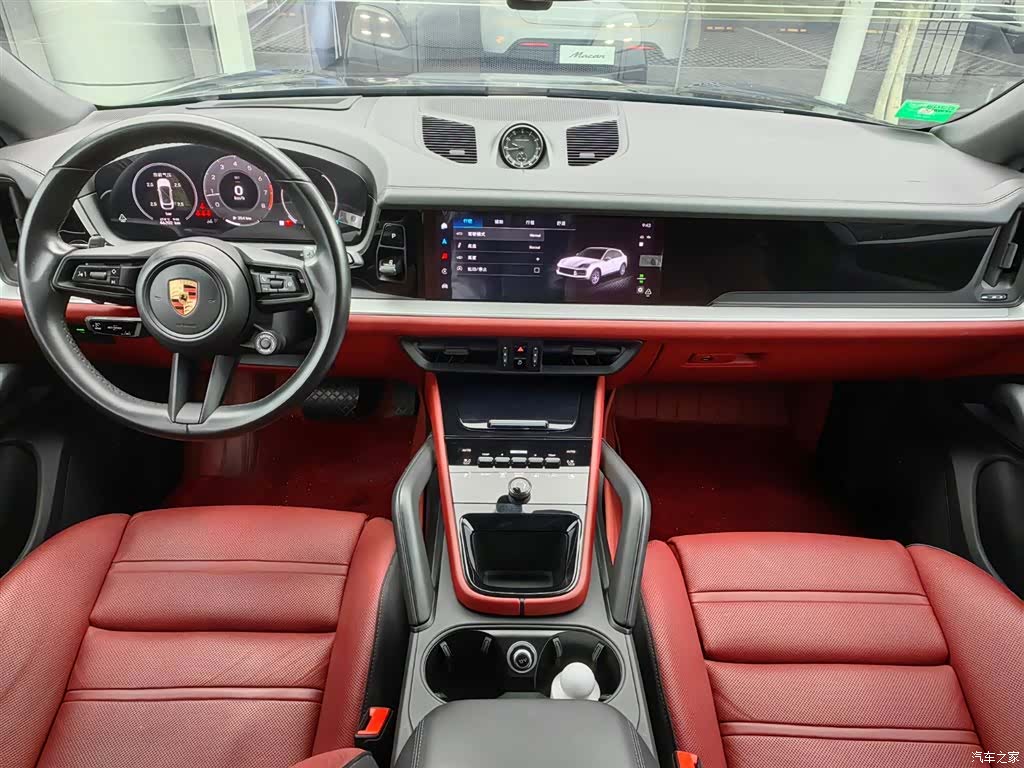 Porsche Cayenne, 2024 15