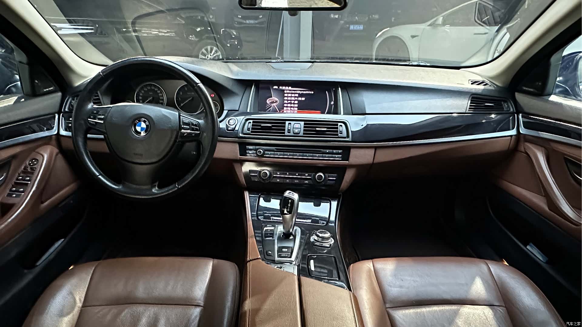 BMW 5 Series, 2015 все фото