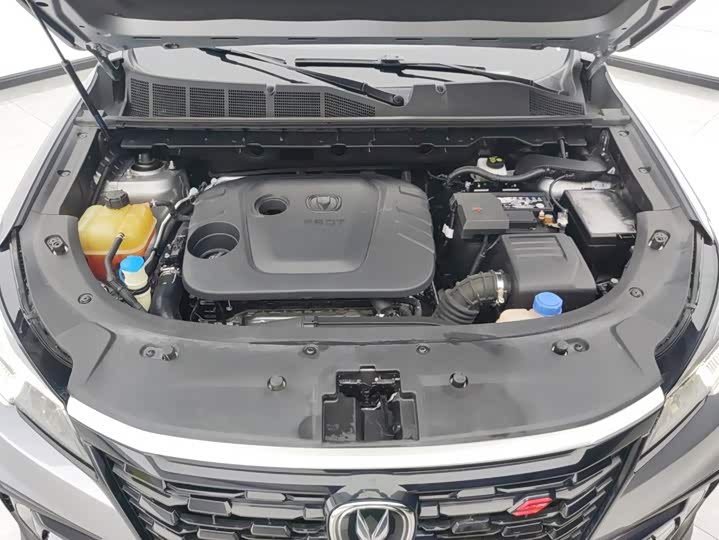 Changan CS85 COUPE 2021 1.5T DCT Премиум