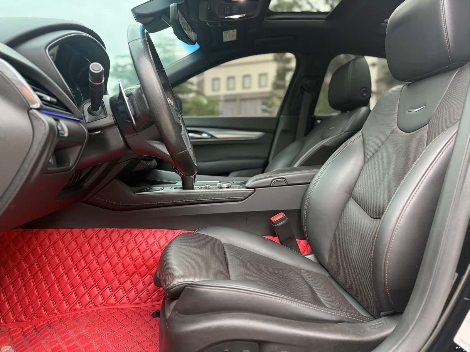 Cadillac CT5, 2020 все фото