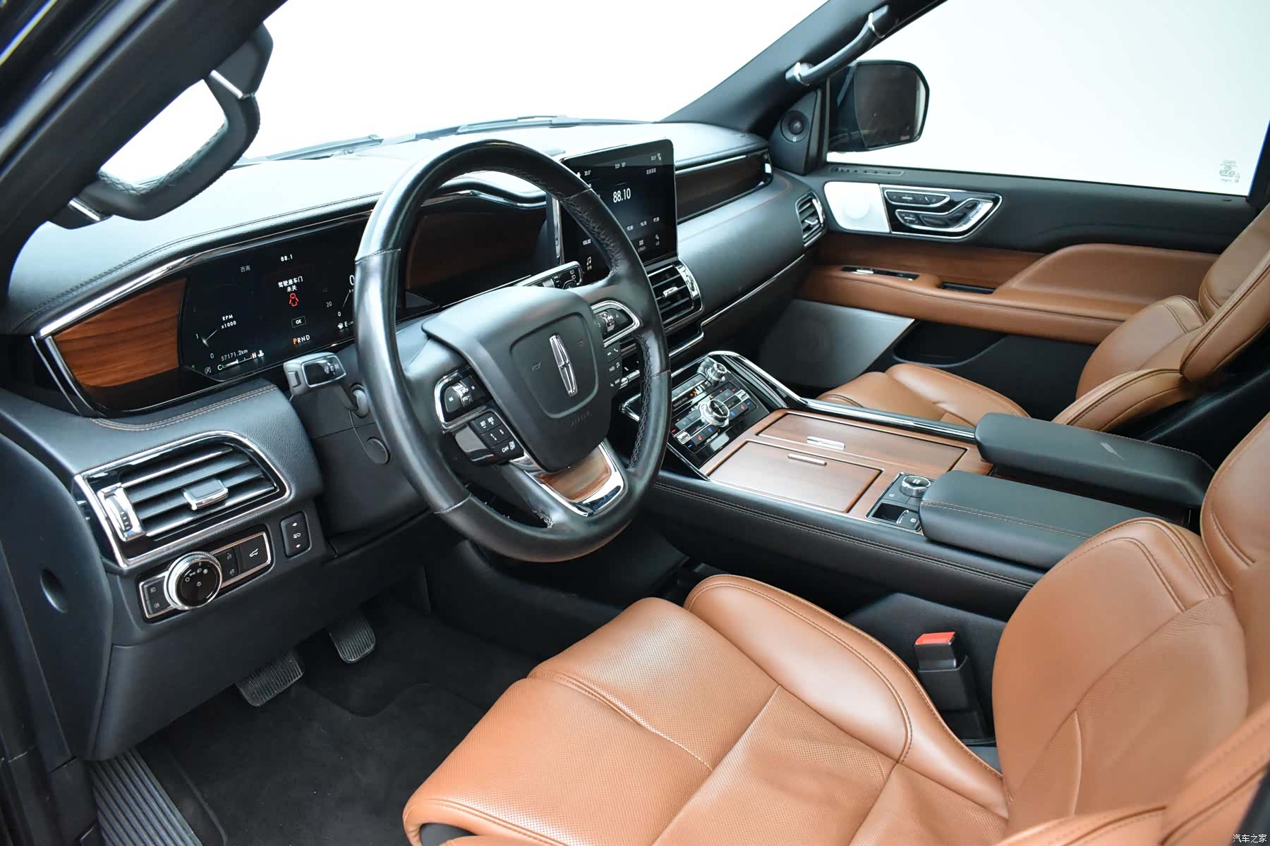 Lincoln Navigator, 2019 7