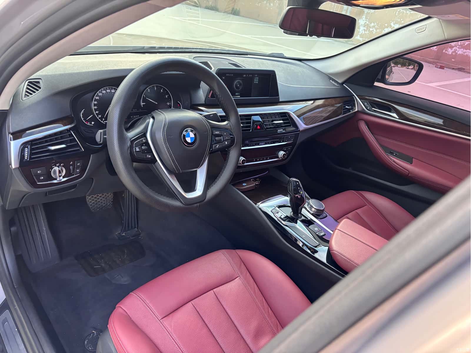 BMW 5 Series, 2018 14