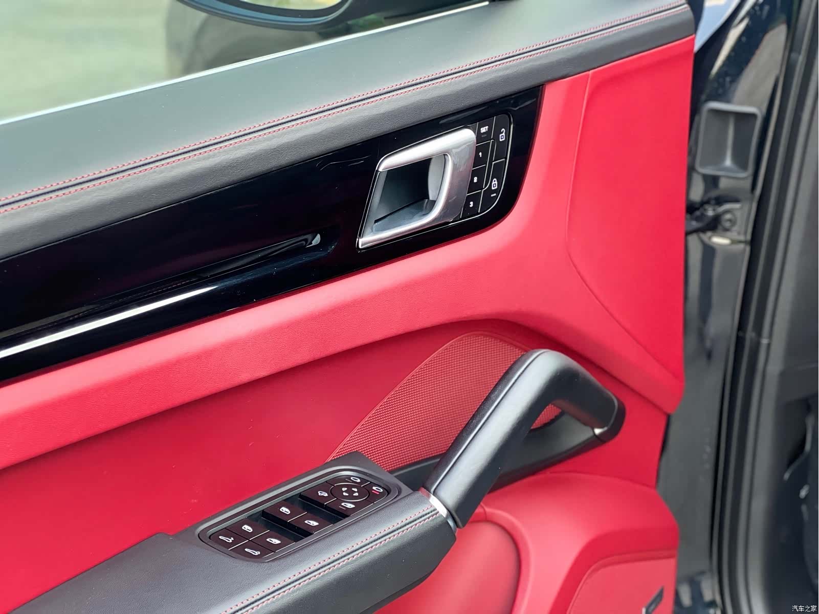 Porsche Cayenne, 2022 12