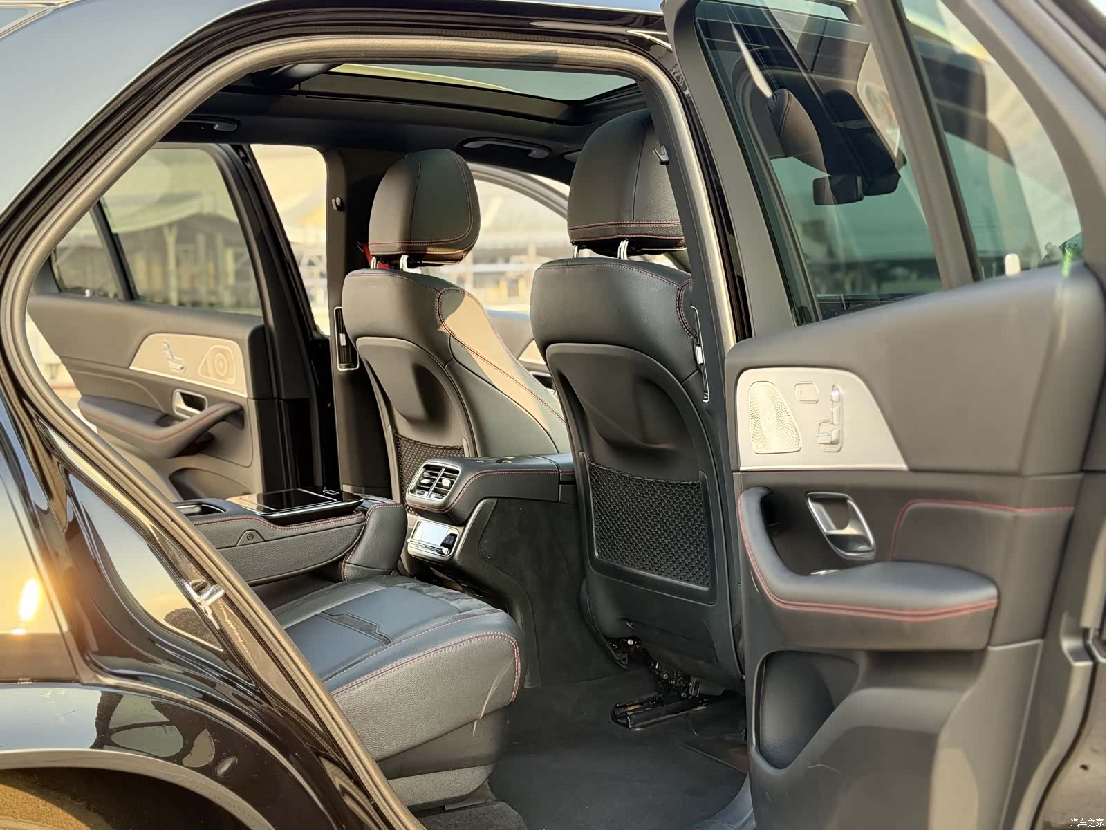 Mercedes-Benz GLE, 2025 7