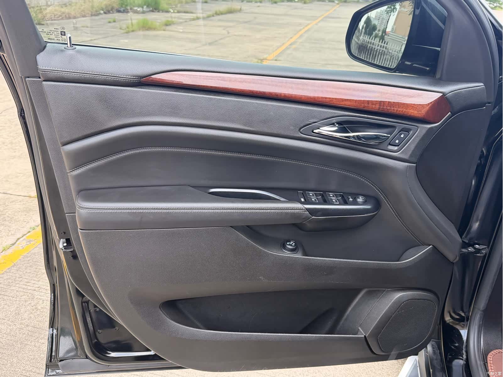 Cadillac SRX, 2015 9