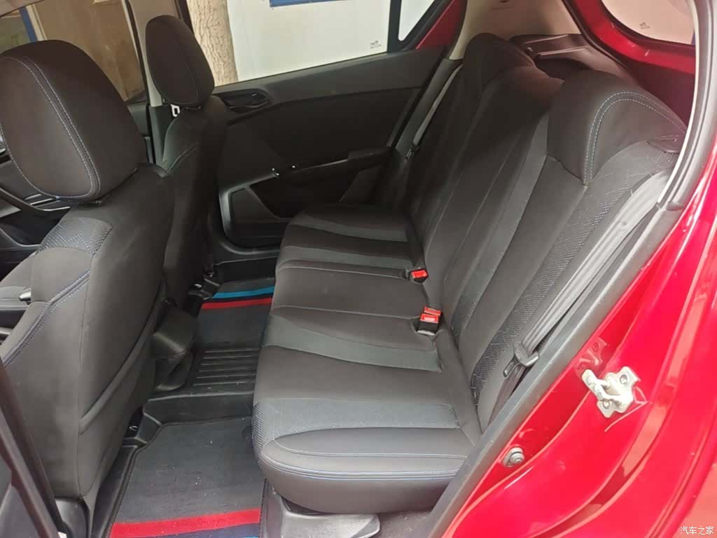 Wuling 310, 2018 17