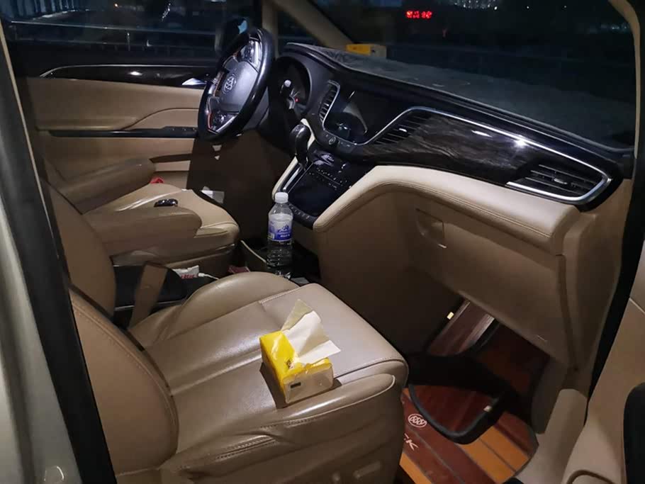 Buick GL8 Buick GL8
