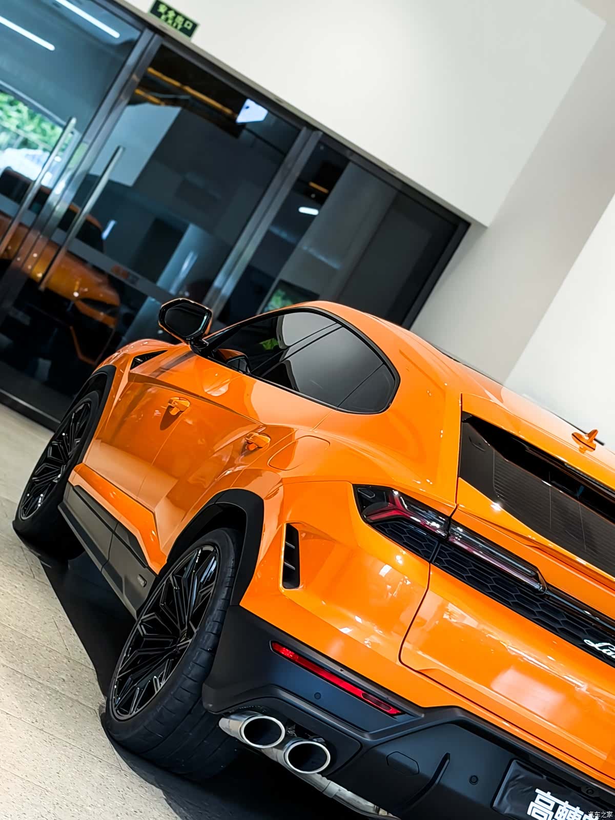 Lamborghini Urus, 2025 20