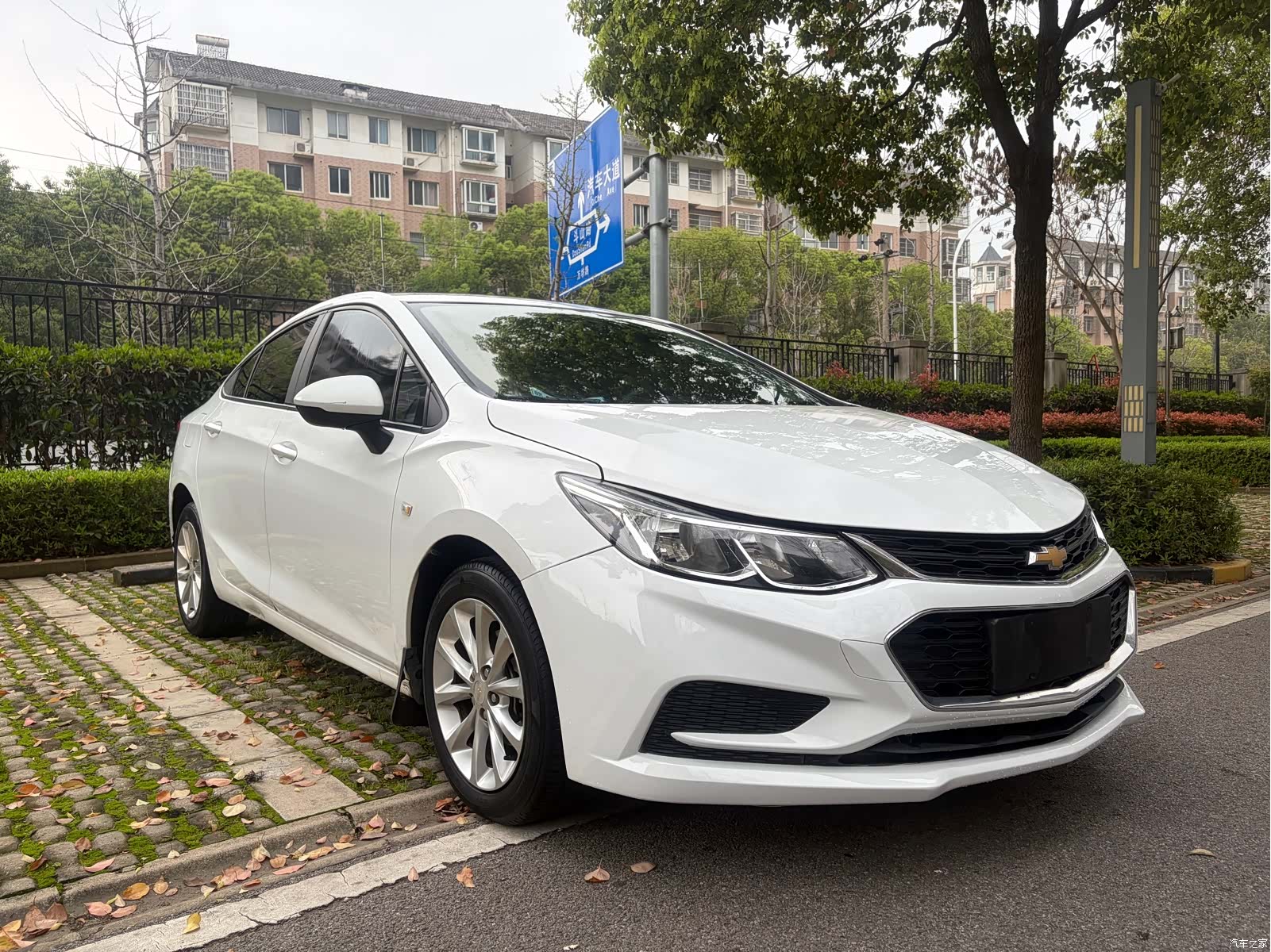 Chevrolet 320, 2018 3