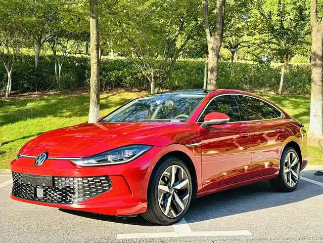 Volkswagen Lamando 2023 — купить из Китая под заказ