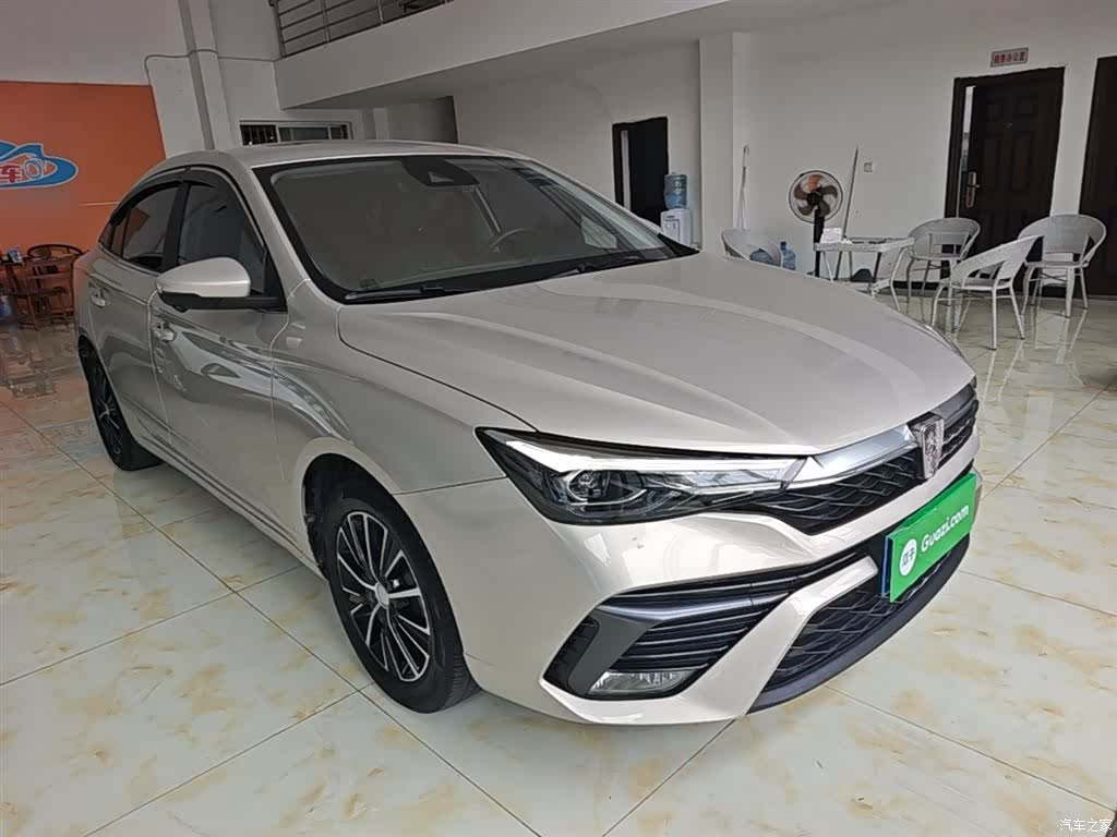 Roewe i5, 2022 4
