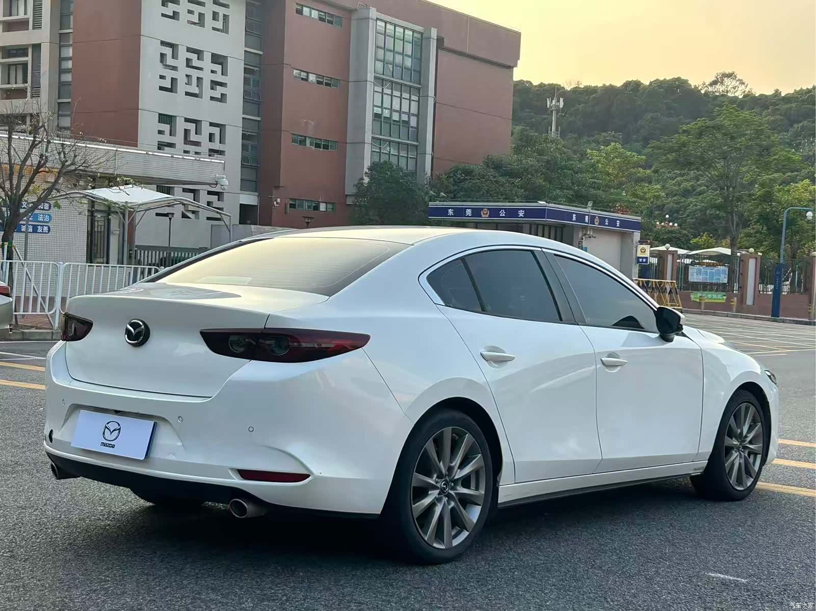 Mazda Mazda3, 2022 9