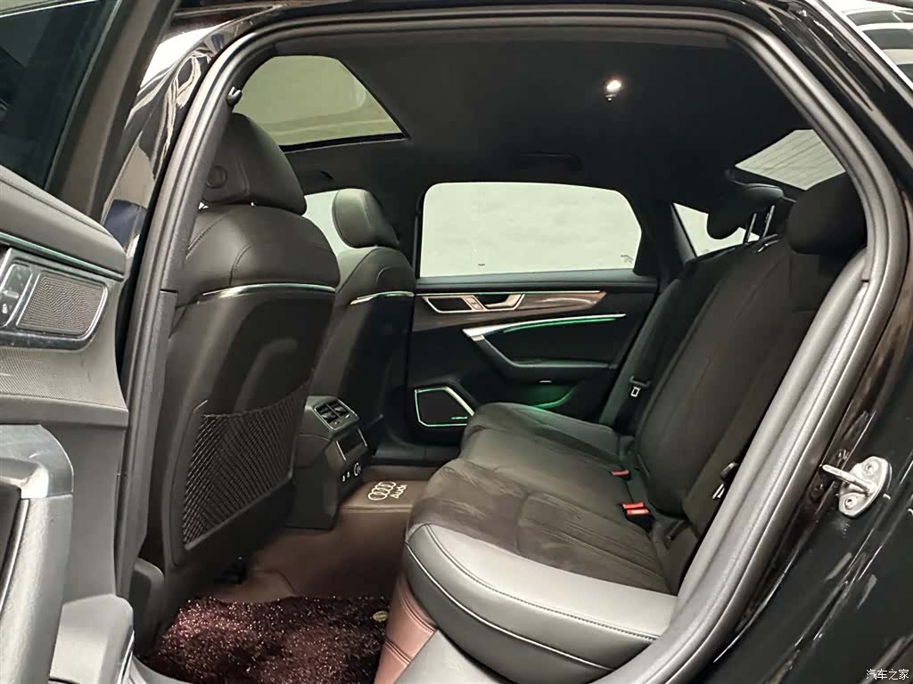 Audi A6L, 2025 10