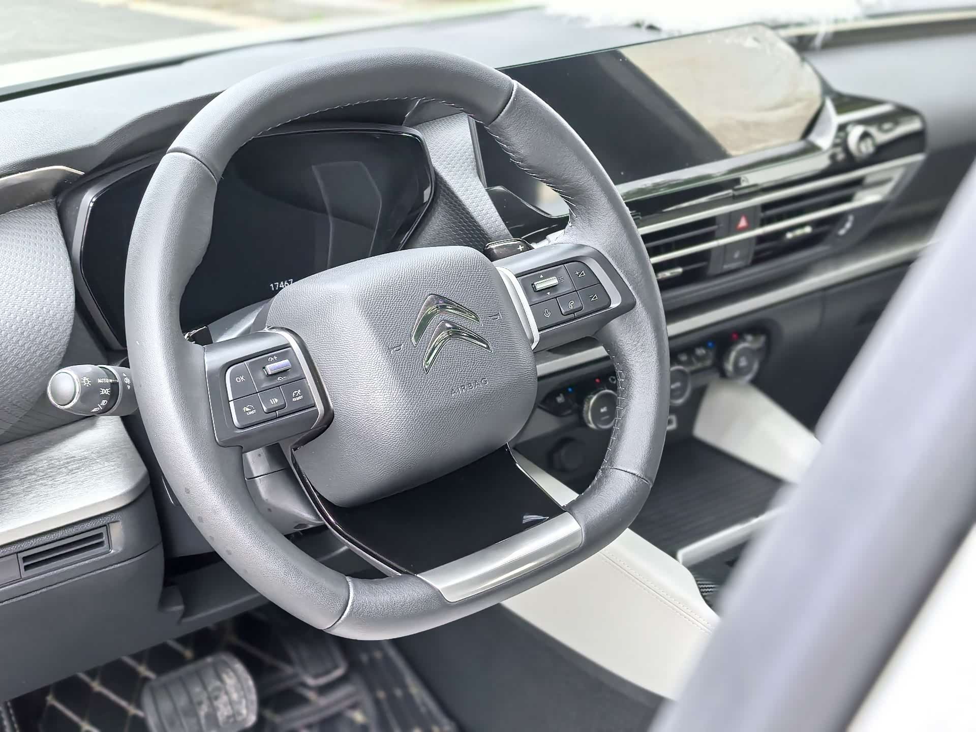 Citroen C5 X, 2024 11
