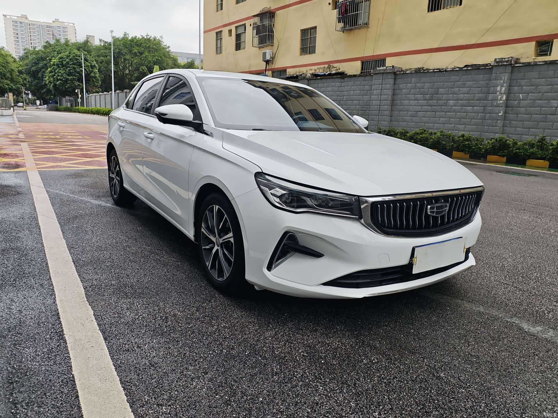 Geely Emgrand, 2022 1
