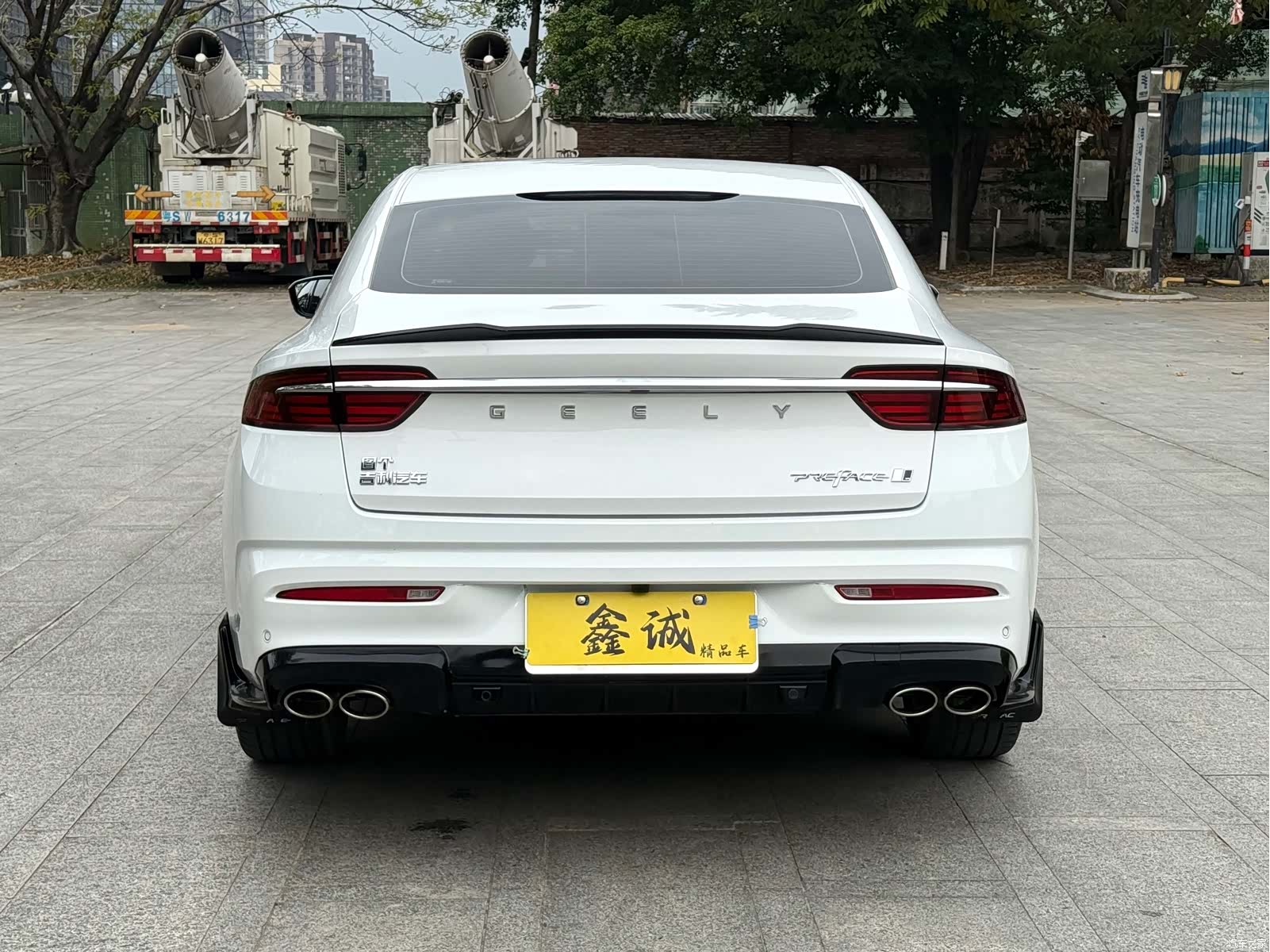 Geely Preface, 2024 18