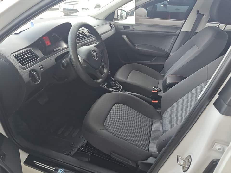 Volkswagen Santana