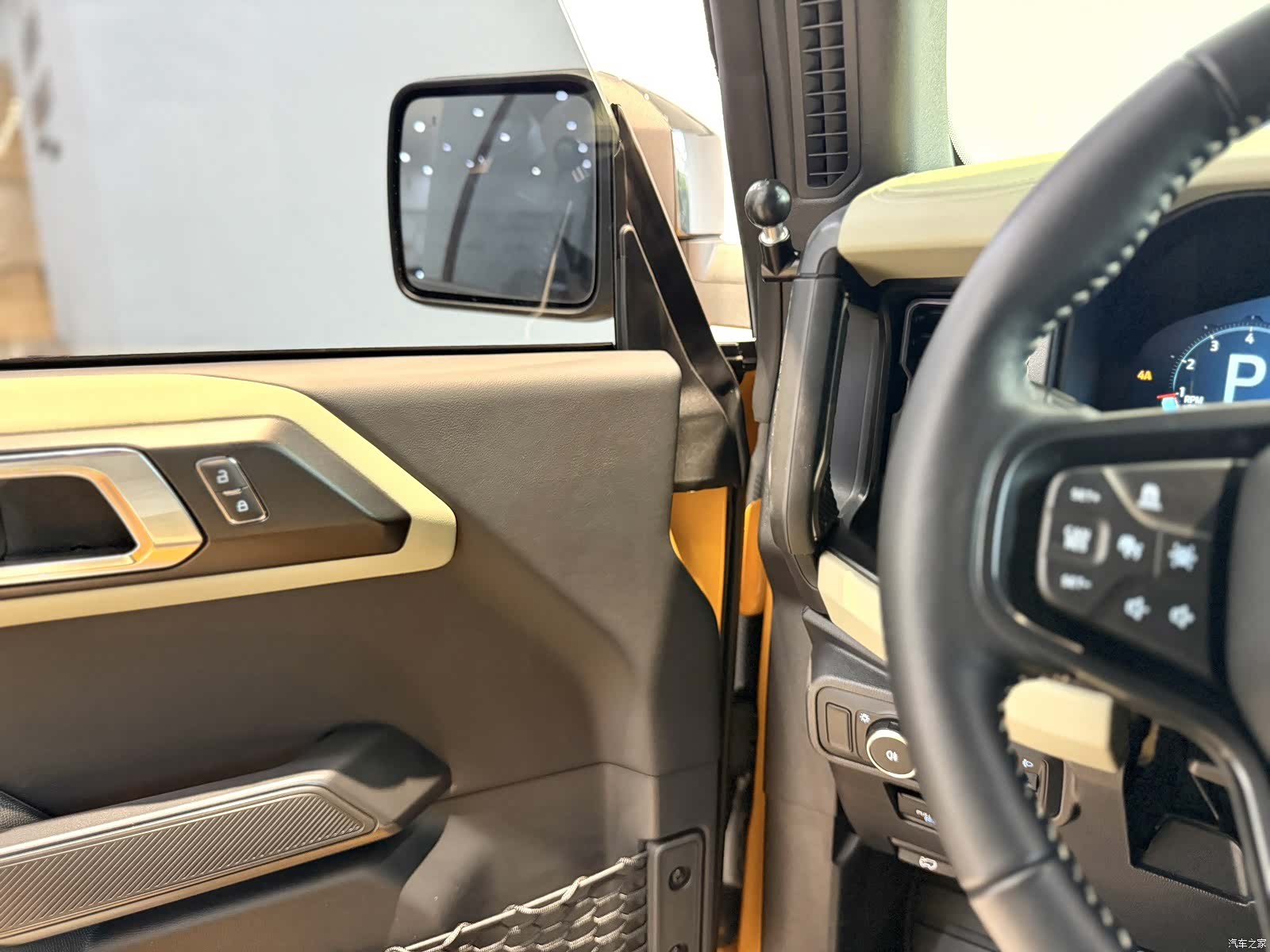 Ford Bronco, 2025 16