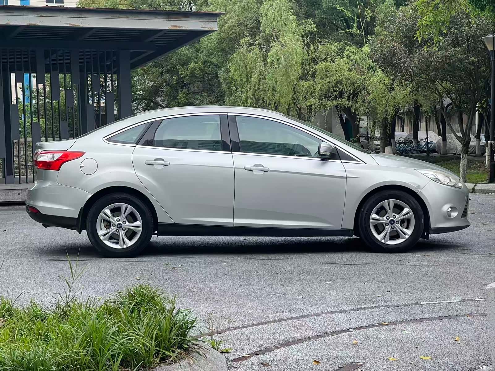 Ford Focus, 2013 8