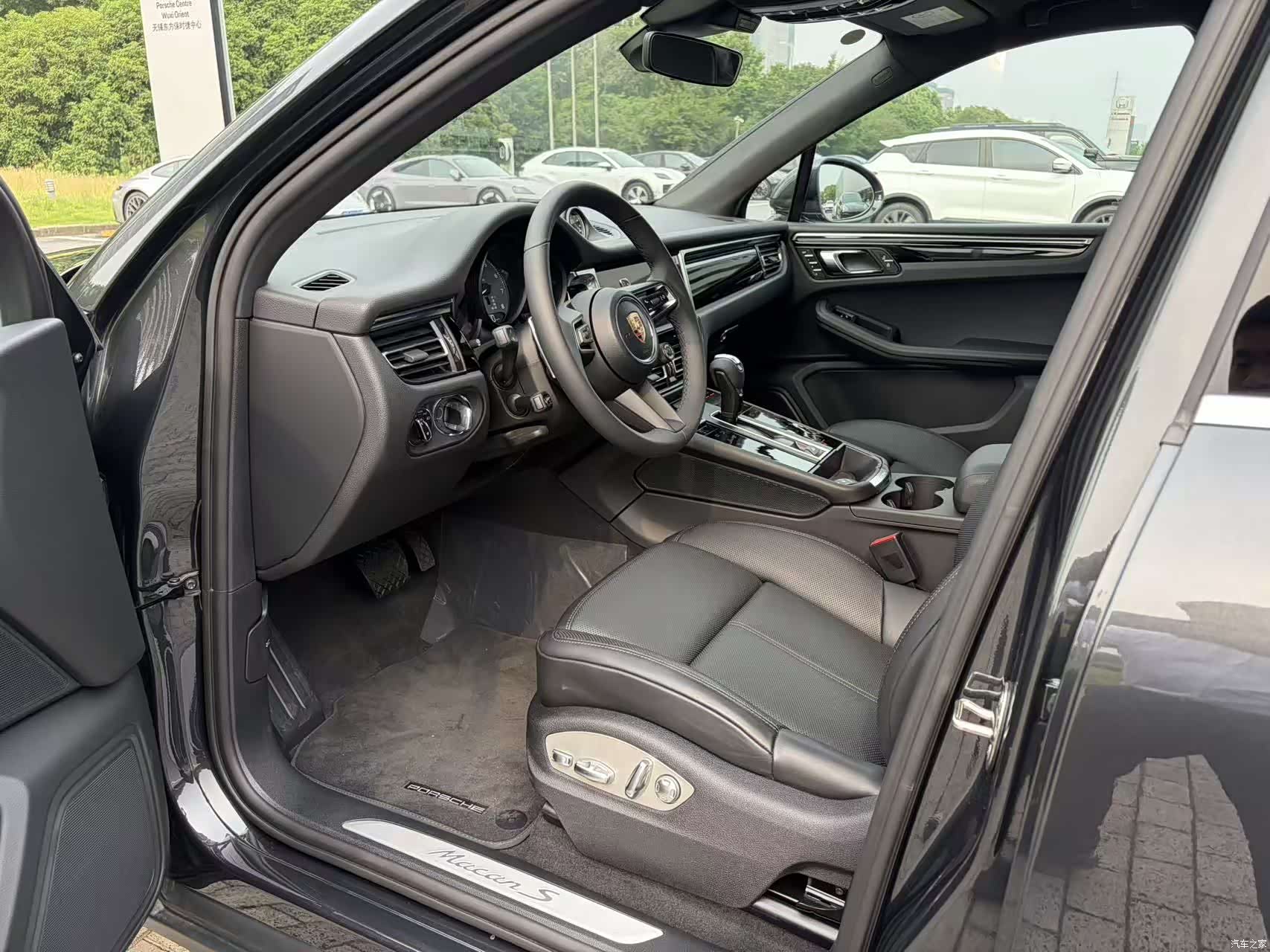 Porsche Macan, 2024 13
