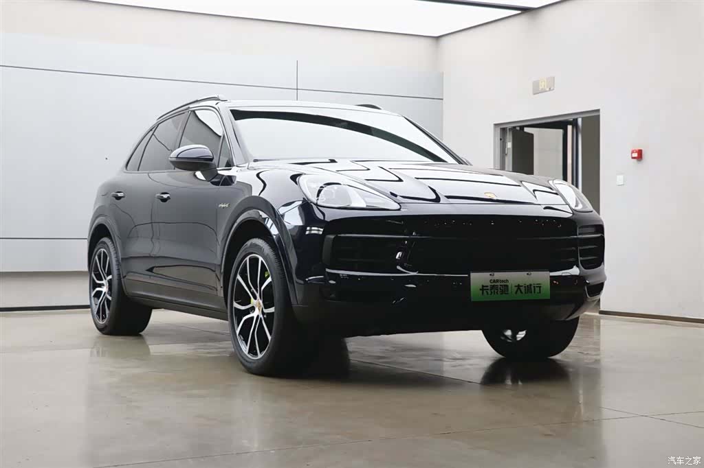Porsche Cayenne, 2023 32