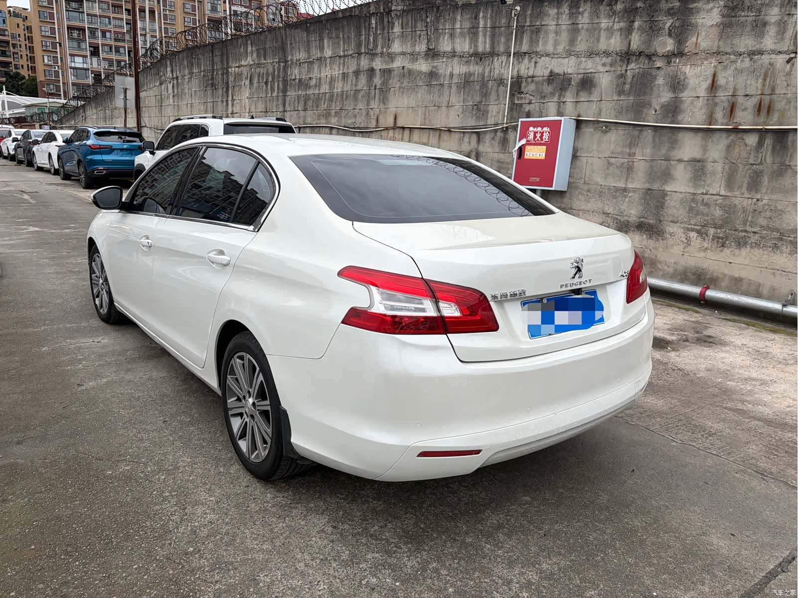 Peugeot 408, 2017 4