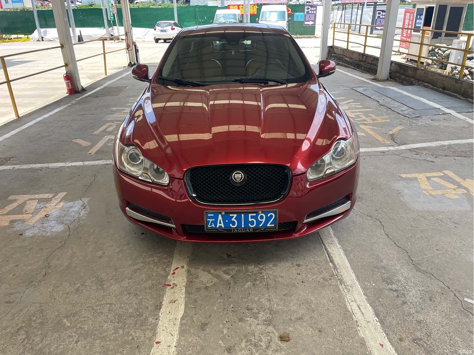 Jaguar XF, 2011 2