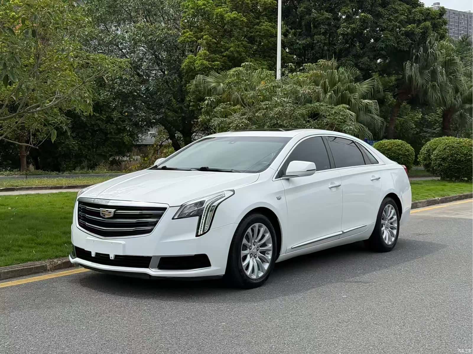 Cadillac XTS