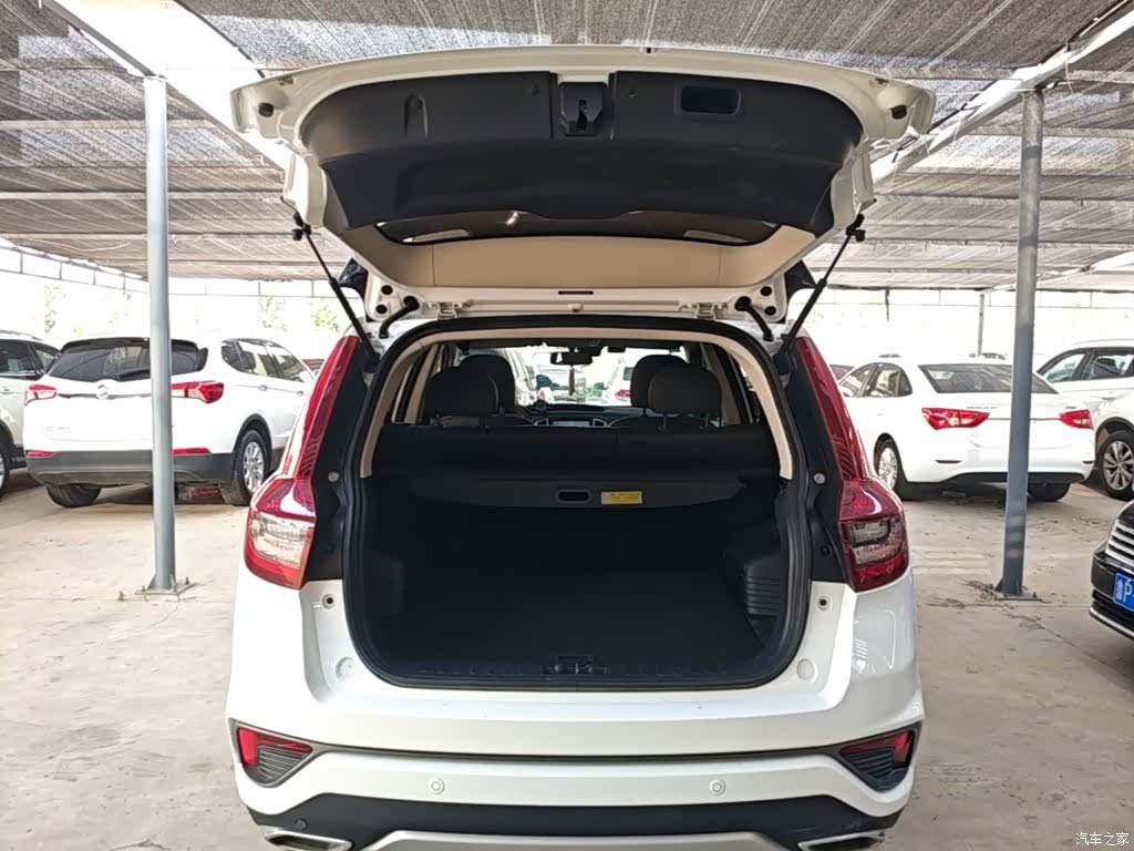 Geely X6, 2019 15