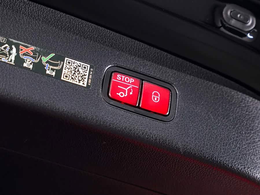 Mercedes-Benz GLC-Class 2024, фото 29